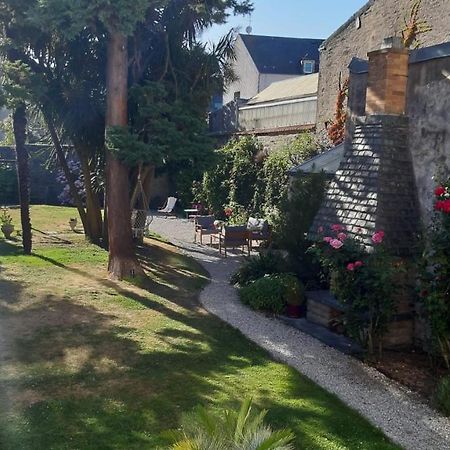 Maisonnette Coeur De Ville Villa Cherbourg Bagian luar foto